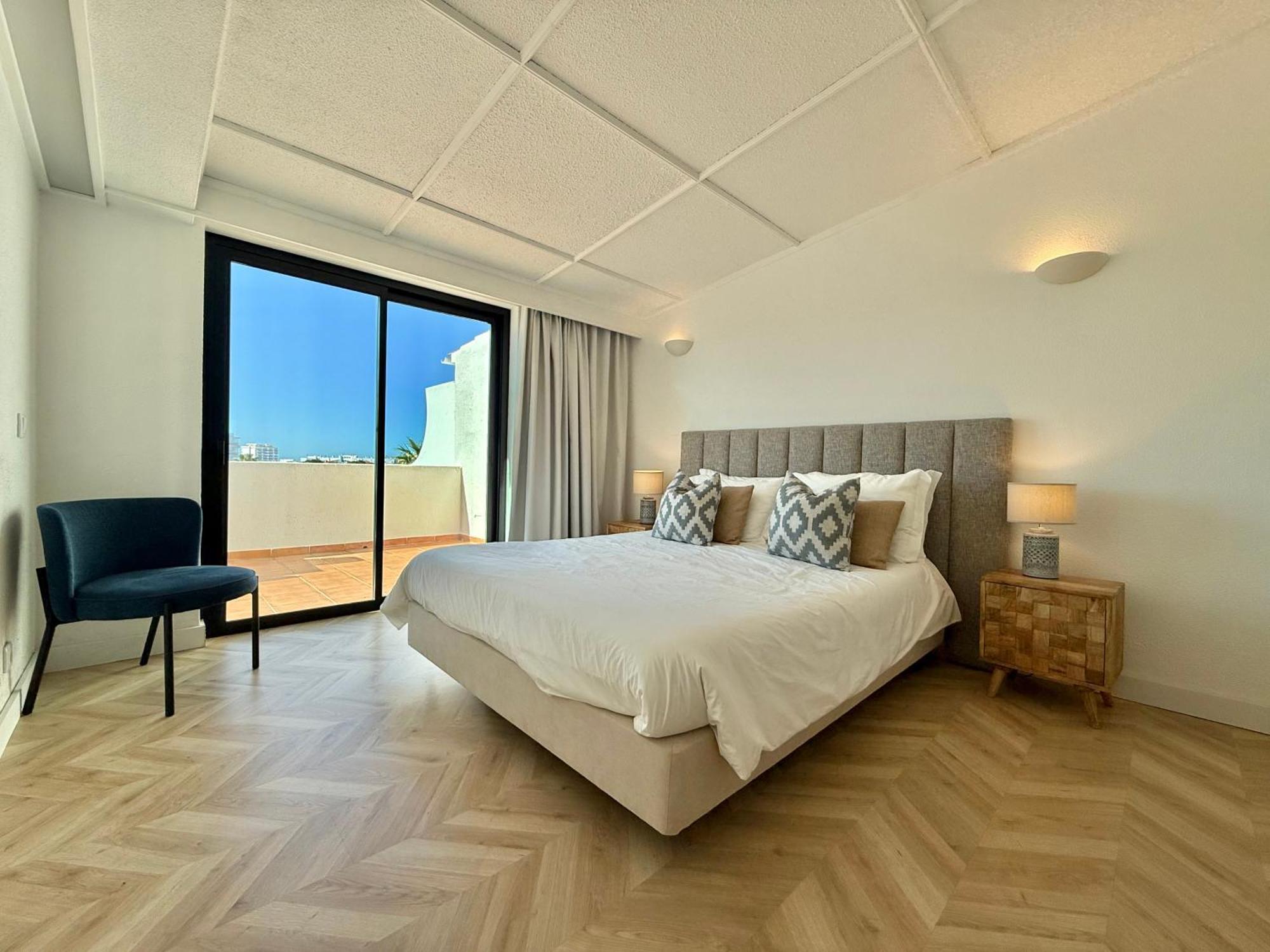Apartamento Penthouse S.Jorge Seaview T4 Quarteira Exterior foto