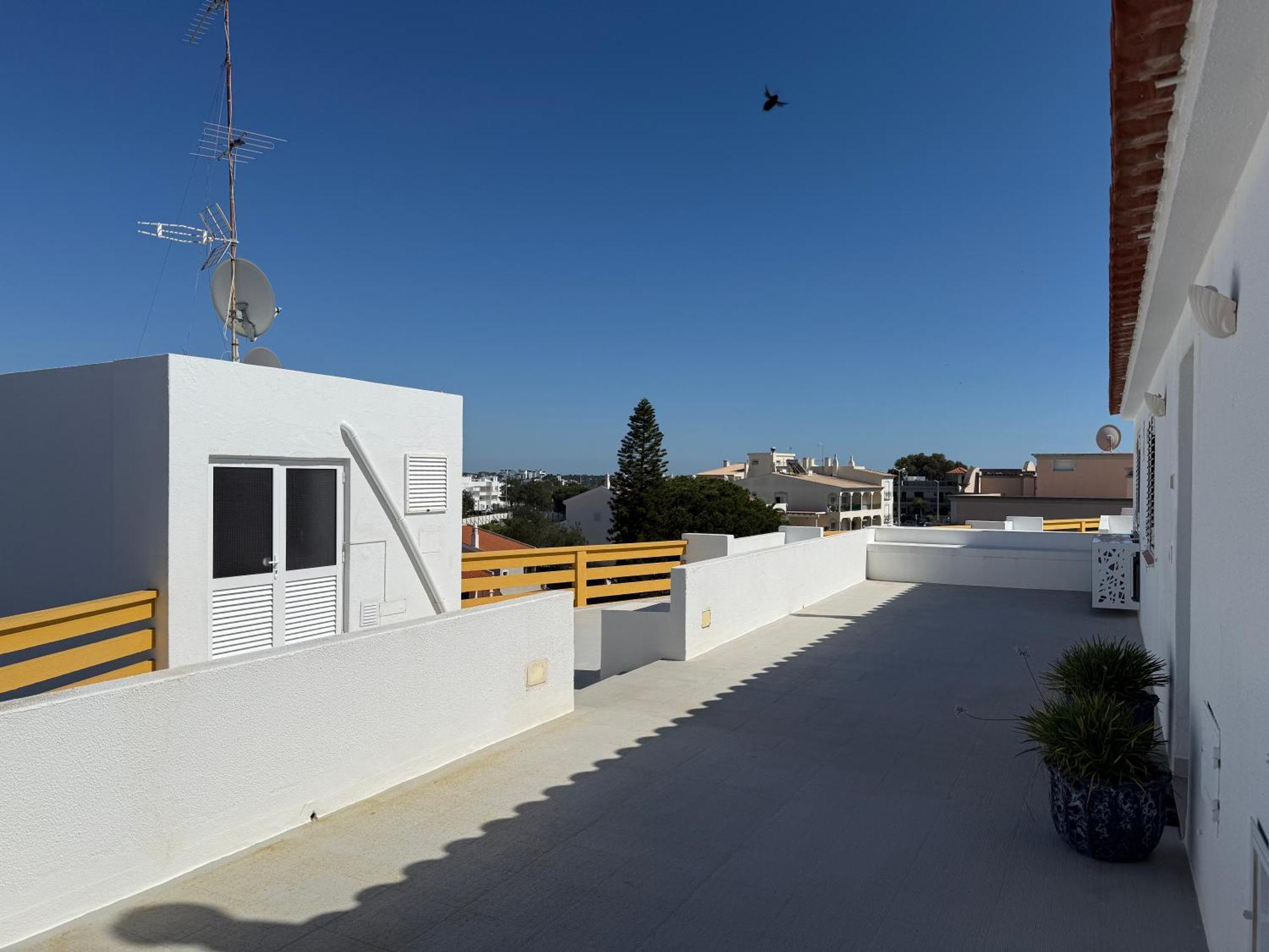 Apartamento Penthouse S.Jorge Seaview T4 Quarteira Exterior foto